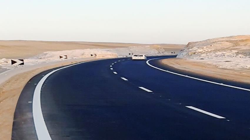 ازدواج طريق سوهاج - قنا الصحراوي الغربي