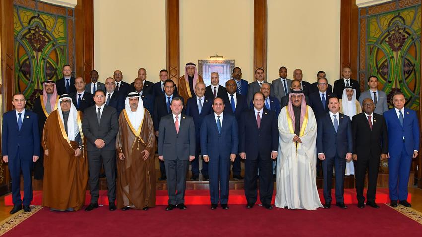 الرئيس عبد الفتاح السيسي يستقبل رؤساء أجهزة المخابرات المشاركين في "المنتدى العربي الاستخباري"