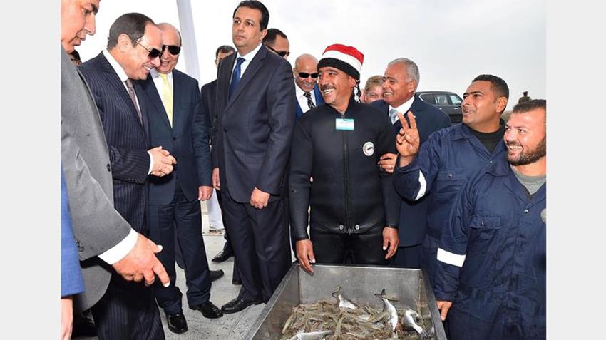 الرئيس يفتتح المرحلة الثانية من مشروع الاستزراع السمكى شرق القناة