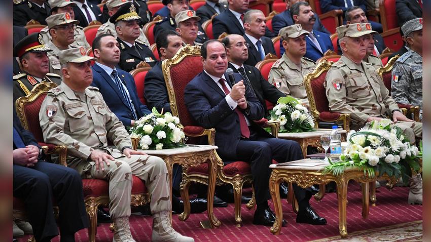 شارك الرئيس عبد الفتاح السيسي اليوم في فعاليات الندوة التثقيفية التي نظمتها إدارة الشئون المعنوية