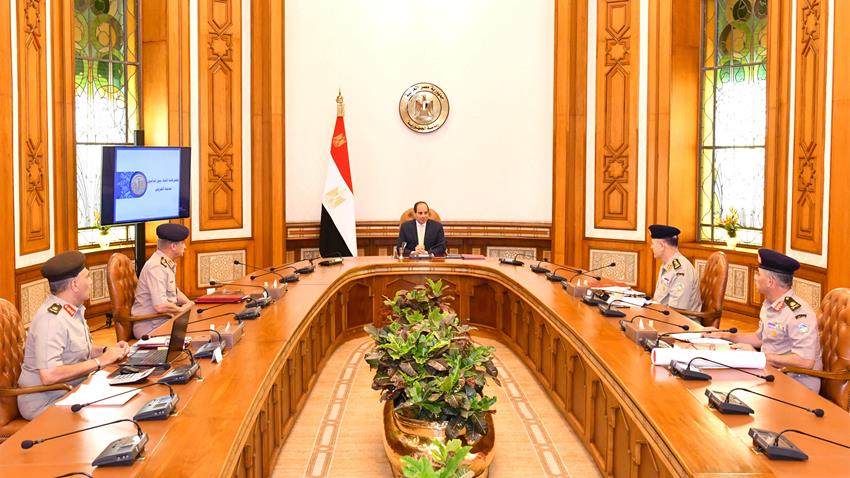 الرئيس عبد الفتاح السيسي يجتمع مع الفريق أول محمد زكي القائد العام للقوات المسلحة 18/5/2020