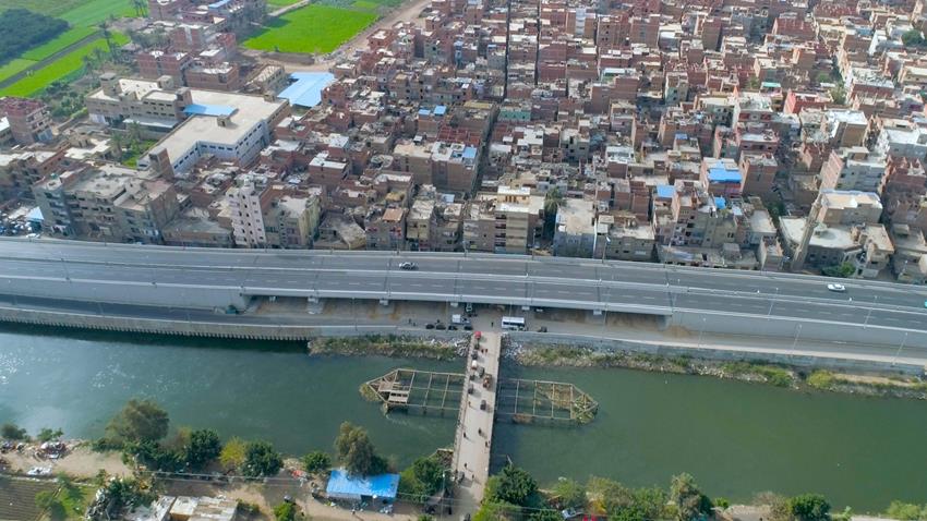 إنشاء كوبري بشلا العلوي على طريق بنها – المنصورة