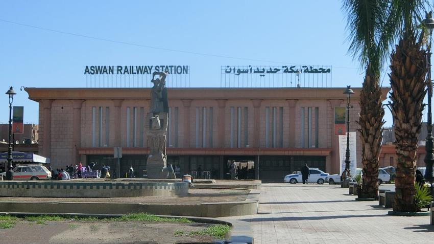 رفع كفاءة وتطوير محطة سكة حديد أسوان