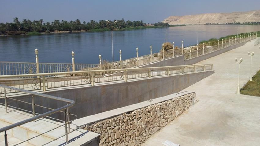 مركز زوار ومتحف تل العمارنة