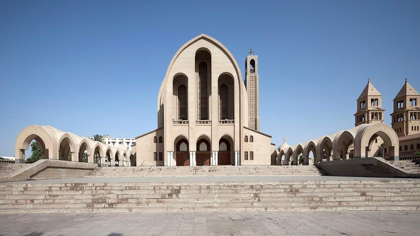 ترميم كاتدرائية العباسية