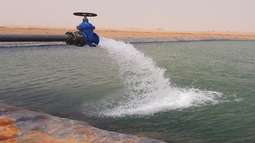 البنية الأساسية لاستصلاح مساحة 21 ألف فدان بالفرافرة