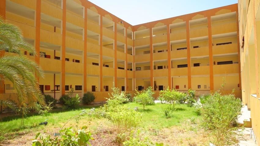 إنشاء كلية حاسبات ومعلومات بجامعة الأقصر