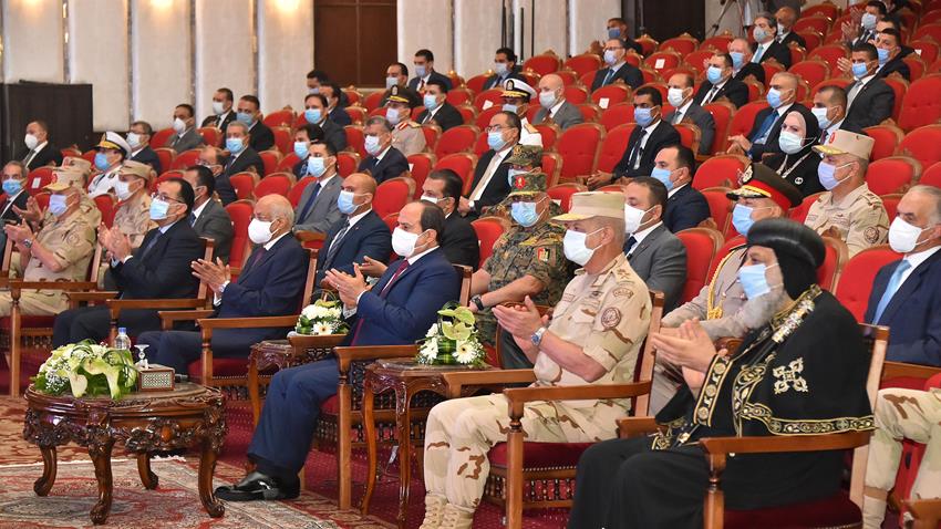 الرئيس عبد الفتاح السيسي يفتتح مشروعات تطوير منطقة شرق القاهرة