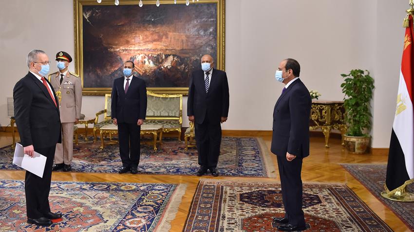الرئيس عبد الفتاح السيسي يتسلم أوراق اعتماد ستة سفراء جدد