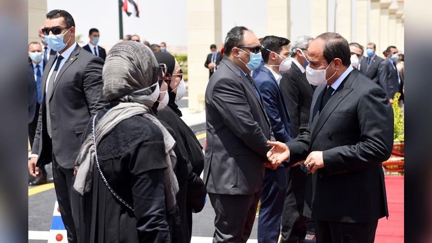 الرئيس عبد الفتاح السيسي يتقدم الجنازة العسكرية لتشيع جثمان الفريق/ محمد العصار