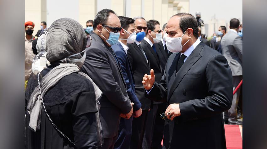 الرئيس عبد الفتاح السيسي يتقدم الجنازة العسكرية لتشيع جثمان الفريق/ محمد العصار
