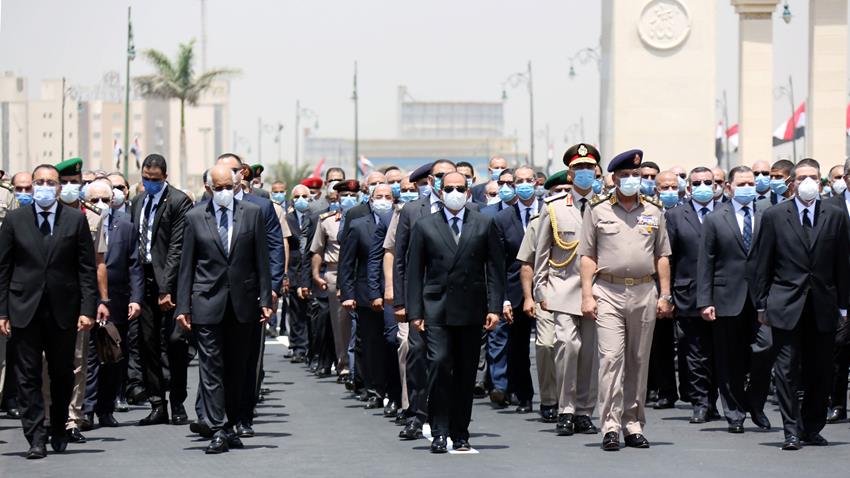 President El-Sisi Leads Lt. Gen. Mohamed El-Assar’s Military Funeral Procession