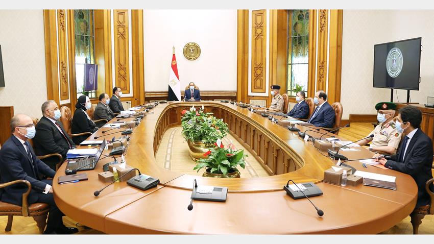 الرئيس عبد الفتاح السيسي يجتمع برئيس مجلس الوزراء وعدد من الوزراء والمسئولين 8-7-2020