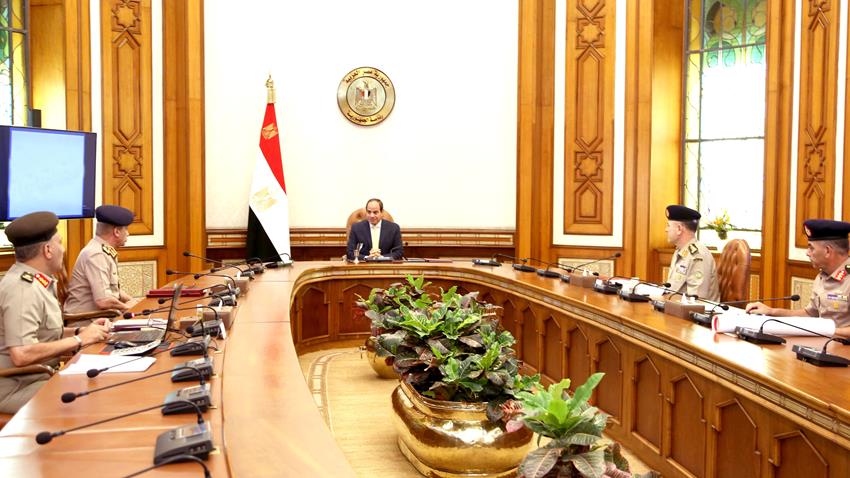 El-Sisi Meets Commander-in-Chief of the Armed Forces