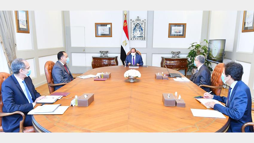 الرئيس عبد الفتاح السيسي يجتمع برئيس مجلس الوزراء وعدد من السادة الوزراء والمسئولين 26-7-2020