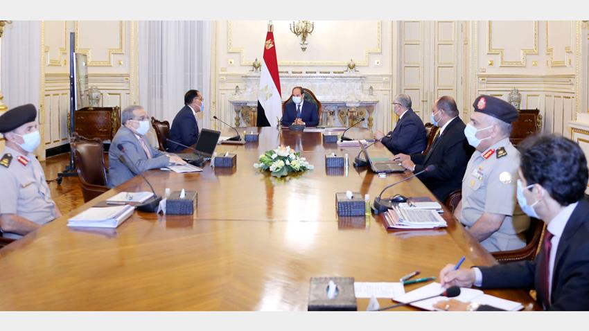 الرئيس عبد الفتاح السيسي يجتمع برئيس مجلس الوزراء وعدد من الوزراء والمسئولين 5-8-2020