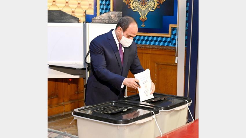 President El-Sisi Votes in Senate Elections