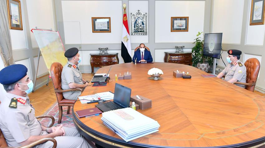 President El-Sisi Meets with Commander of the Second Field Army and other Armed Forces Commanders
