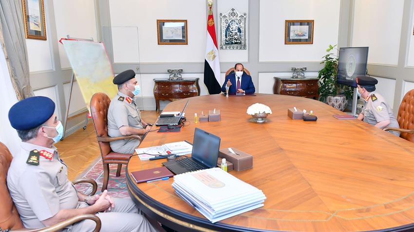 الرئيس عبد الفتاح السيسي يوجه القوات المسلحة بالاستمرار في الحفاظ على الكفاءة وأعلى درجات الجاهزية