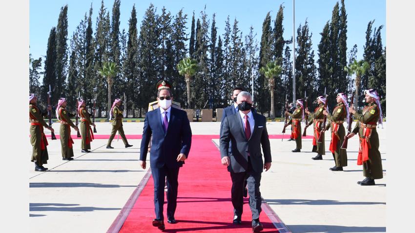 Le Président Al-Sissi participe au sommet tripartite à Amman