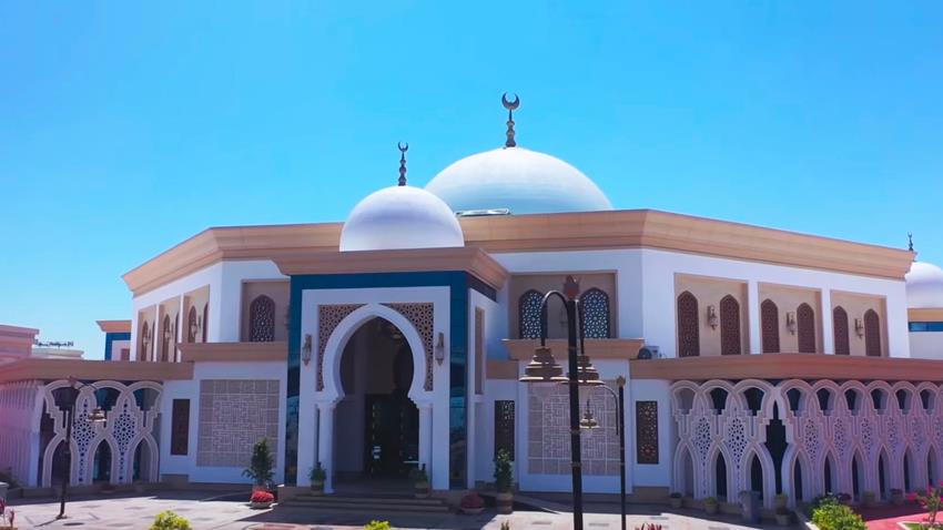 إنشاء مسجد الشهيد فريق عبد المنعم رياض