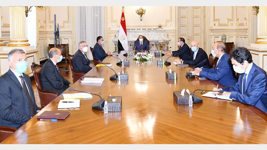 الرئيس عبد الفتاح السيسي يستقبل الرئيس التنفيذي لشركة "إيني" الإيطالية للبترول