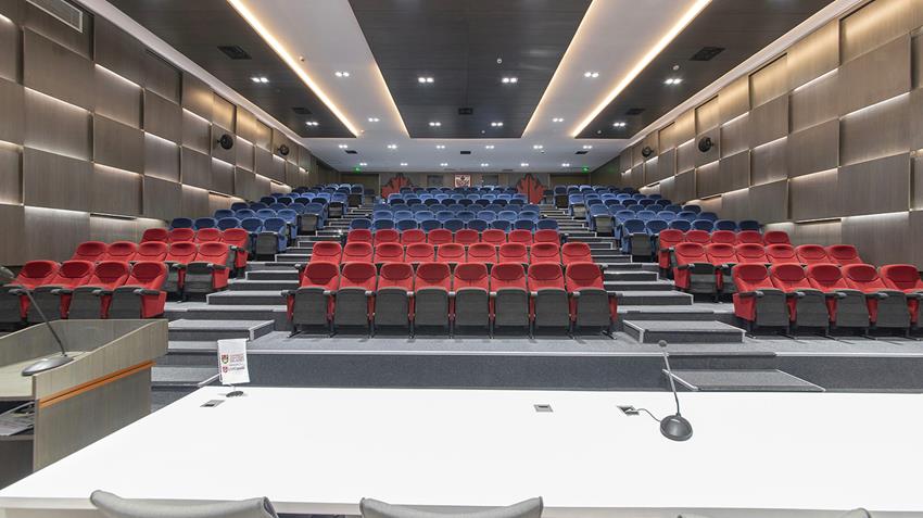 الجامعة الكندية بالعاصمة الإدارية الجديدة