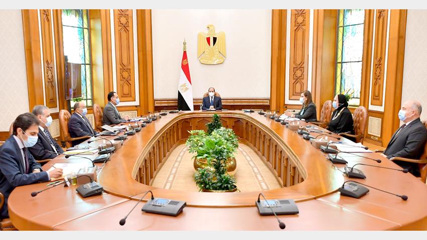الرئيس عبد الفتاح السيسي يجتمع برئيس مجلس الوزراء وعدد من الوزراء والمسئولين 21/9/2020