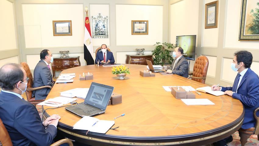 الرئيس عبد الفتاح السيسي يجتمع برئيس مجلس الوزراء ووزير المالية 24-9-2020