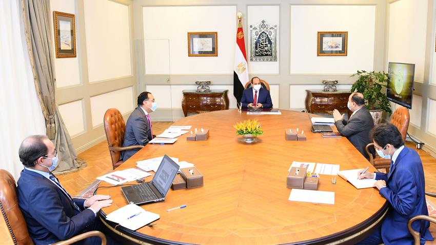الرئيس عبد الفتاح السيسي يجتمع برئيس مجلس الوزراء ووزير المالية 24-9-2020