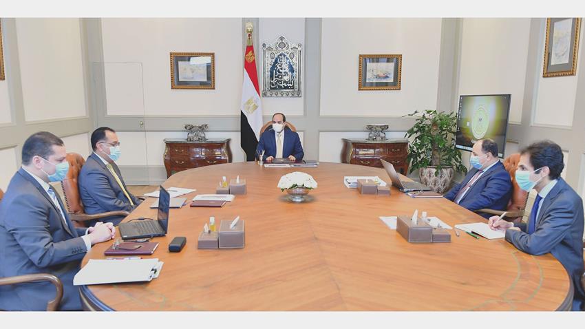 الرئيس عبد الفتاح السيسي يجتمع برئيس مجلس الوزراء ووزير المالية 6/10/2020
