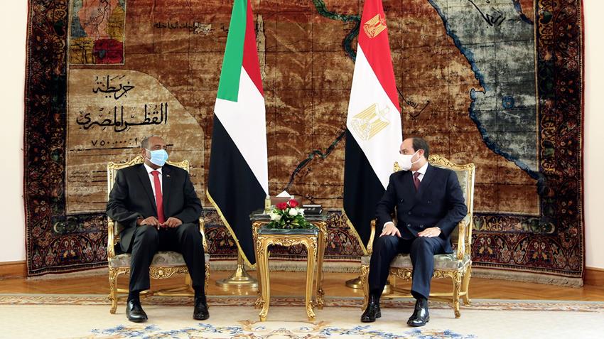 Le Président Al-Sissi accueille le Président du conseil souverain du Soudan