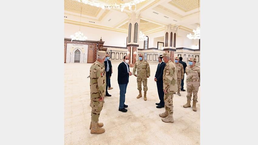 الرئيس عبد الفتاح السيسي يقوم بزيارة مقر مركز قيادة الدولة الاستراتيجي بالعاصمة الإدارية الجديدة 15-11-2020