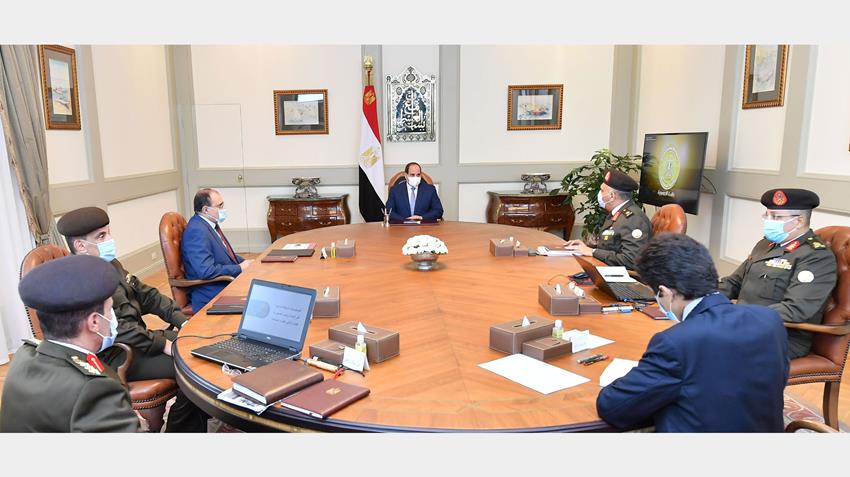 الرئيس عبد الفتاح السيسي يجتمع بمستشار رئيس الجمهورية للتخطيط العمراني وعدد من المسئولين ق.م