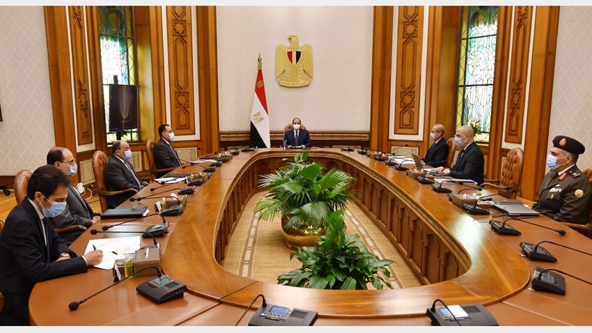 الرئيس عبد الفتاح السيسي يجتمع برئيس مجلس الوزراء وعدد من الوزراء والمسئولين 29/11/2020