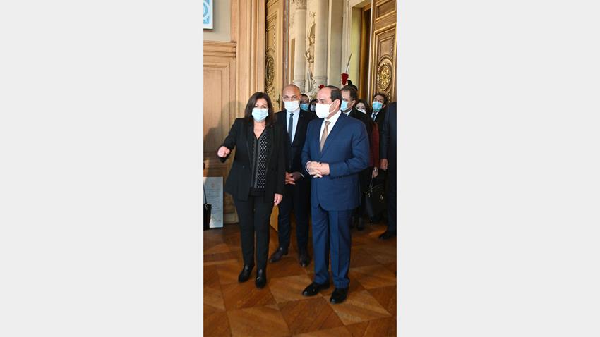 الرئيس عبد الفتاح السيسي يلتقي عمدة باريس 7-12-2020