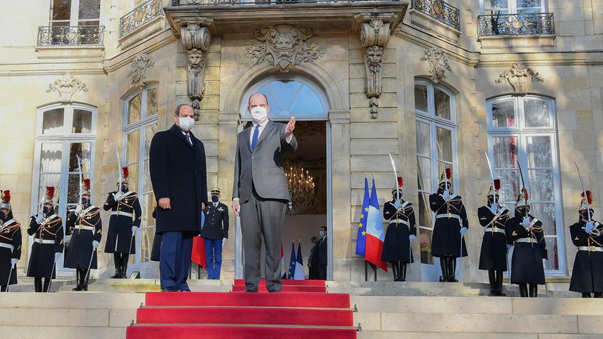 Le Président Al-Sissi rencontre le PM français