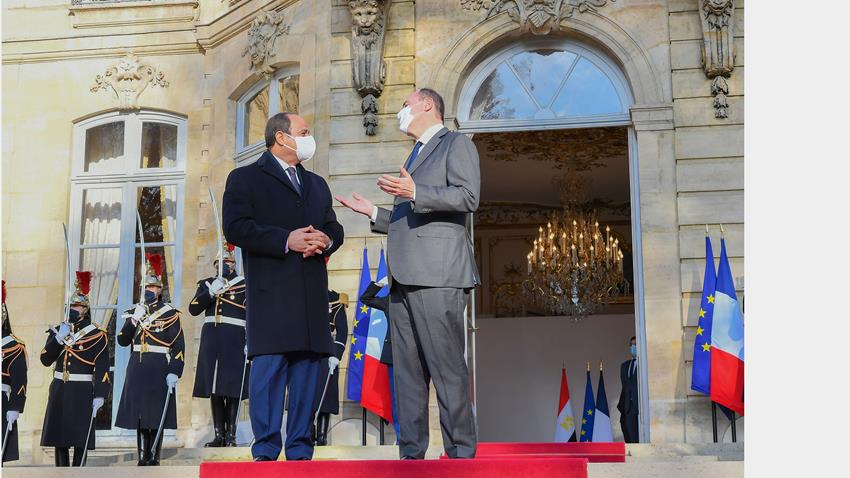 Le Président Al-Sissi rencontre le PM français