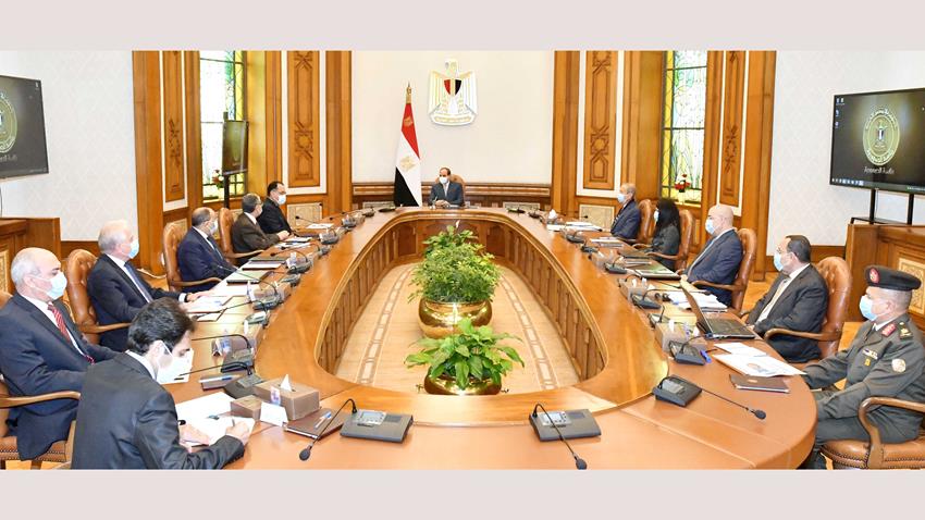 الرئيس عبد الفتاح السيسي يطلع الضوابط والاشتراطات البنائية الجديدة على مستوى الجمهورية