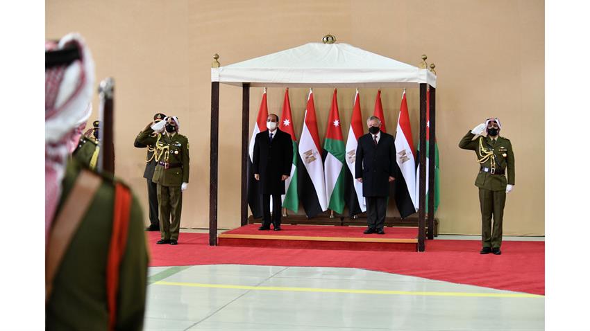Le Président Al-Sissi arrive au Royaume hachémite de Jordanie