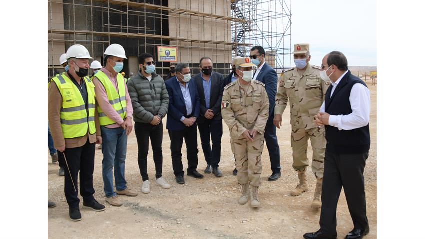 الرئيس عبد الفتاح السيسي يقوم بجولة تفقدية للعاصمة الإدارية الجديدة 8-2-2021