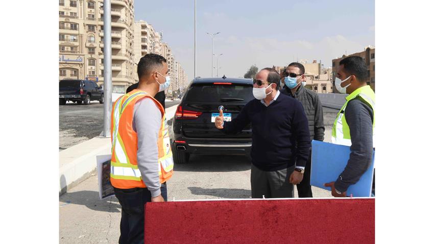 Le Président Al-Sissi inspecte le développement des axes de l’Est du Caire