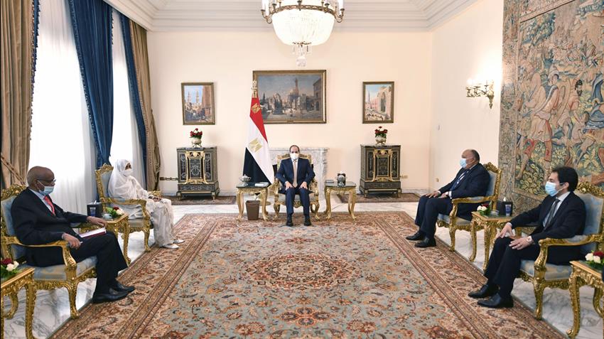 الرئيس عبد الفتاح السيسي يستقبل وزيرة خارجية جمهورية السودان
