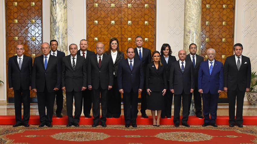 شهد الرئيس عبد الفتاح السيسي اليوم أداء تسعة وزراء جُدد اليمينَ الدستورية