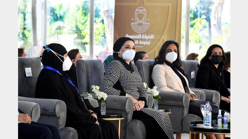 السيدة الأولى تعرب عن سعادتها بحضورها احتفالية يوم المرأة المصرية