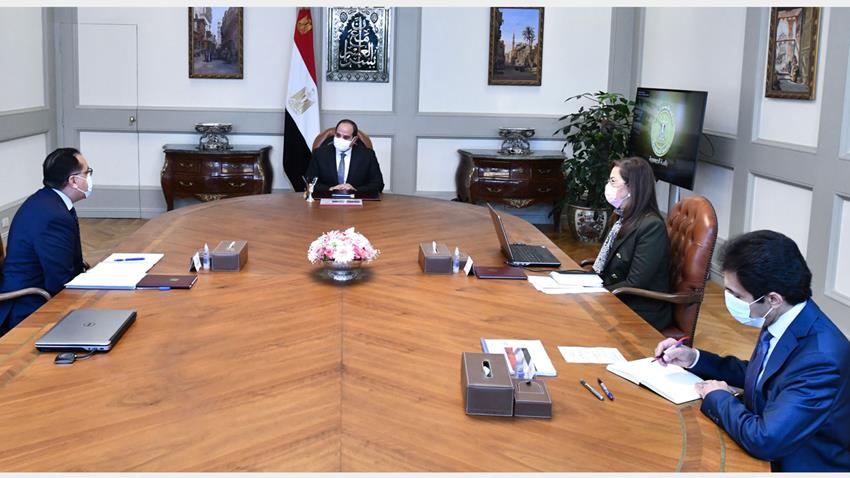الرئيس عبد الفتاح السيسي يجتمع برئيس مجلس الوزراء ووزيرة التخطيط والتنمية الاقتصادية 25/03/2021