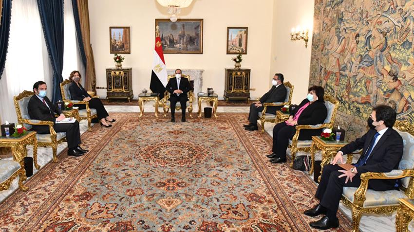 الرئيس عبد الفتاح السيسي يستقبل مدير عام منظمة اليونسكو4-4-2021