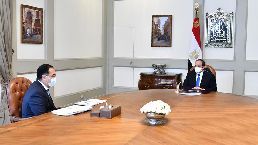 الرئيس عبد الفتاح السيسي يجتمع مع رئيس مجلس الوزراء