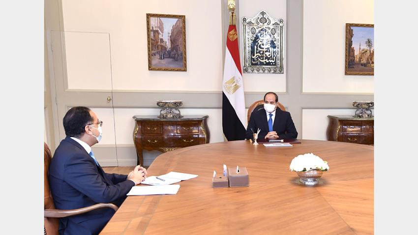 الرئيس عبد الفتاح السيسي يجتمع مع رئيس مجلس الوزراء