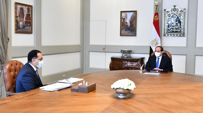 الرئيس عبد الفتاح السيسي يجتمع مع رئيس مجلس الوزراء 22/4/2021